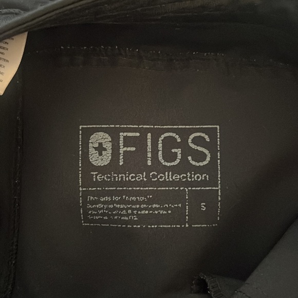 Small black kade cargo figs - Picture 3 of 3